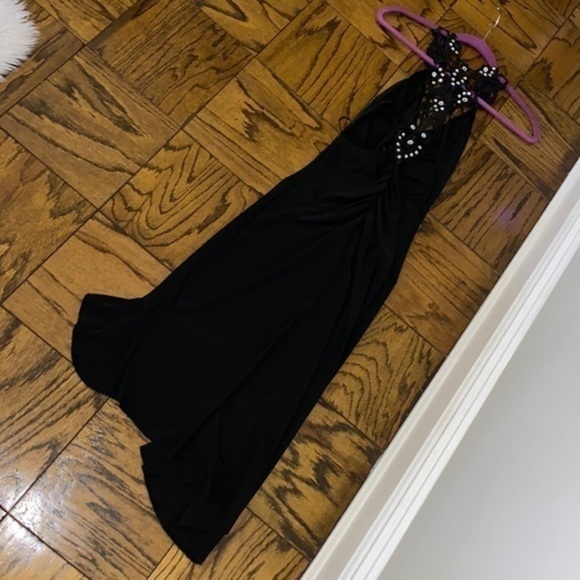Dress host pick Vacation ready NWOT detailed Open back cocktail black dress US6 - Picture 6 of 9